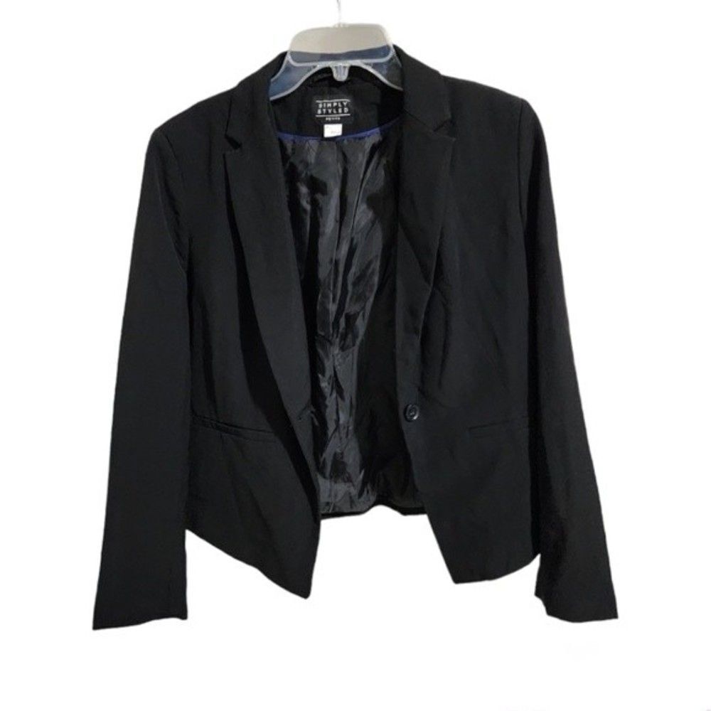 Simply Styled Blazer